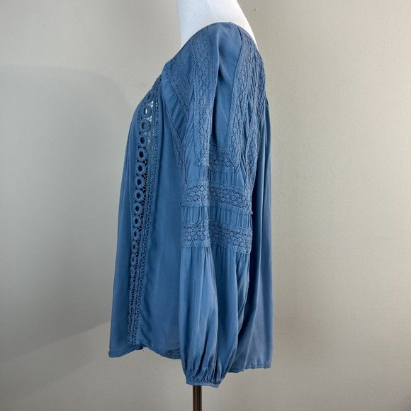 Tempo Paris Blouse Top M Blue Crochet Lace Pleat Boho Peasant Lightweight Womens - Picture 6 of 10
